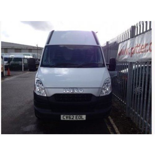Iveco Daily 35S13 3300 H2 Van