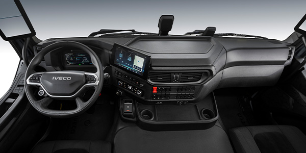  Digital EV Cockpit