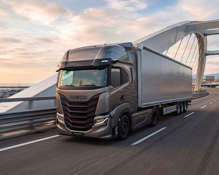 Test Drive the IVECO S-Way